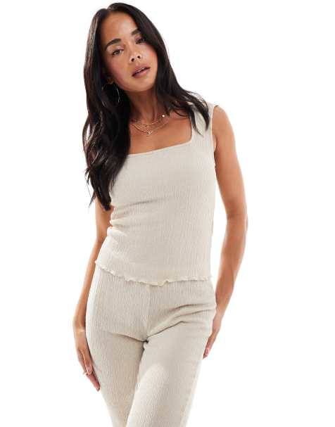 Vero Moda – Sandfärgad topp i jersey med fyrkantig ringning och textur, del av set - view 1