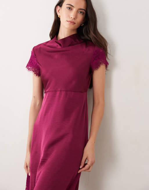Vero Moda – Satin-Maxikleid in Lila mit Kappärmeln und Spitzenrock, 4 von 4