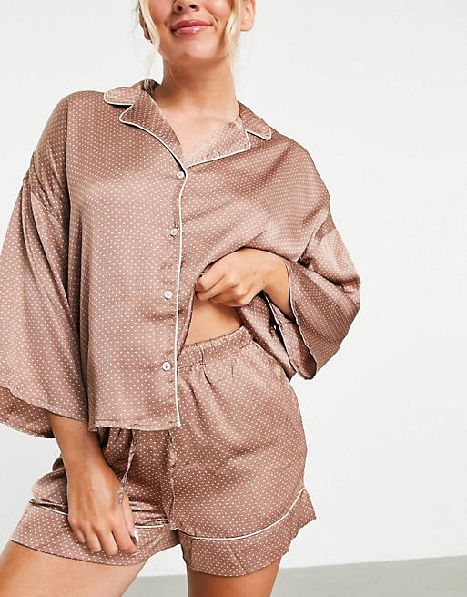 Women Vero Moda satin piped pyjama short set in mocha polka dot 