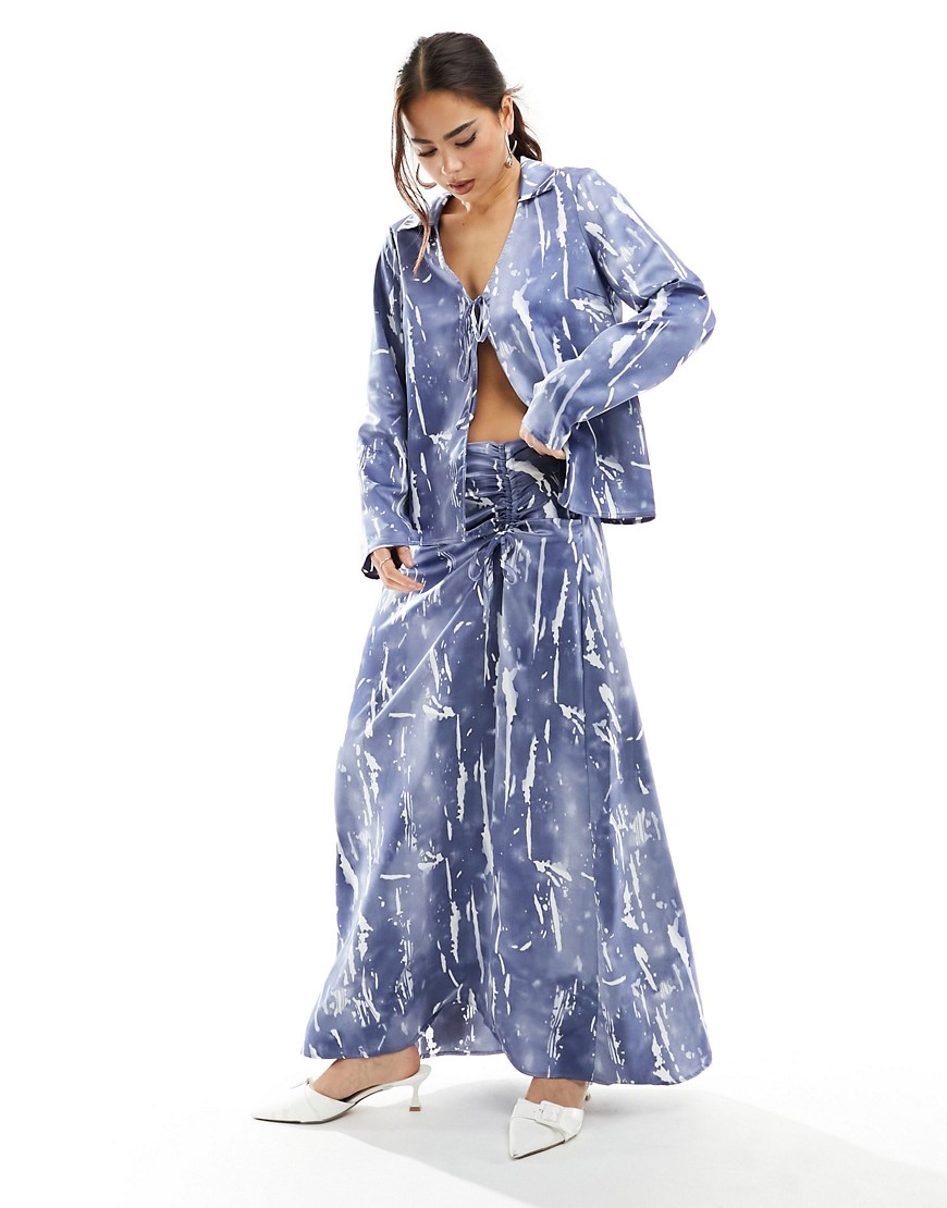 Vero Moda satin ruched front maxi skirt co-ord in blue crinkle print