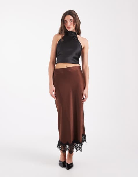 Vero Moda satynowa spódnica midi z koronkowym wykończeniem dołu w brązie - view 1