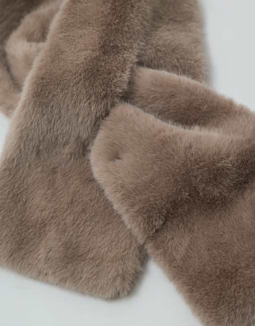 Vero Moda sciarpa in pelliccia sintetica neutra, 2 di 5