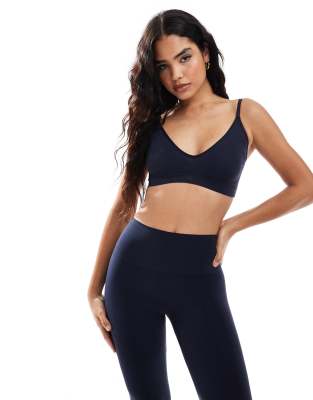 Vero Moda Vero Moda seamless deep v bra top co-ord in dark navy