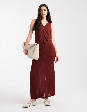 Vero Moda self stripe knitted skirt co-ord in burgundy