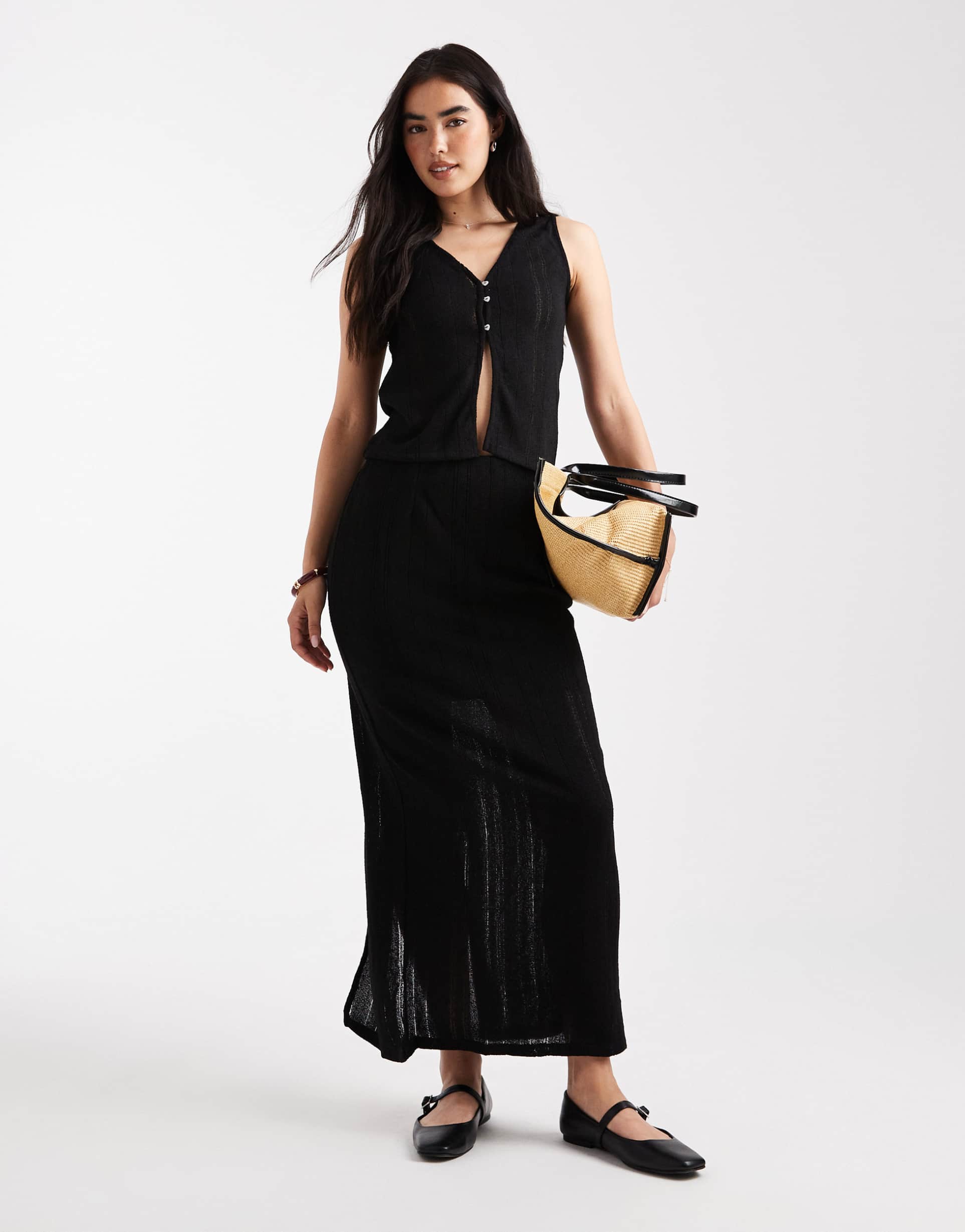 vero moda self stripe knitted skirt in black - part of a set
