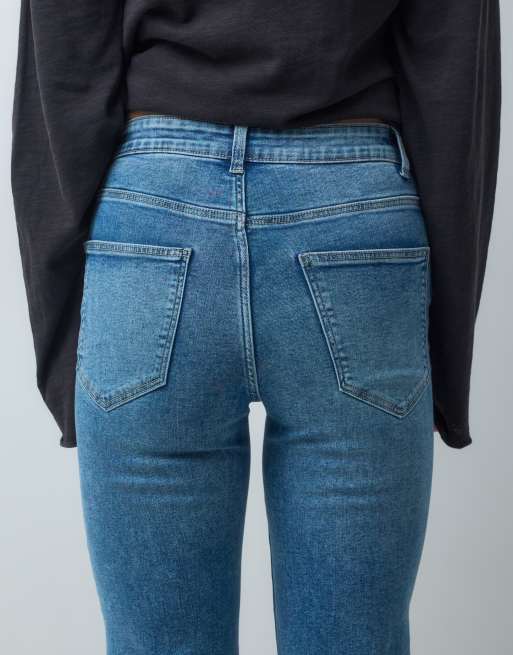 Vero Moda Selina jeans a zampa a vita alta in denim blu medio, 5 di 5