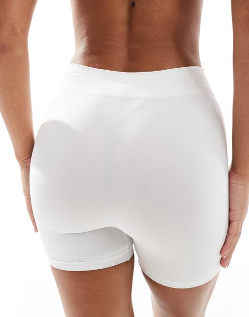 Vero Moda shapewear short leggings in white, 2 of 4