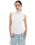 [Vero Moda] Vero Moda sheer ruched lace sleeveless top in white XS Snow white