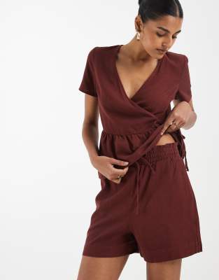 Short d'ensemble en aspect lin avec taille froncée haute à cordon de serrage - Bordeaux-Rouge L