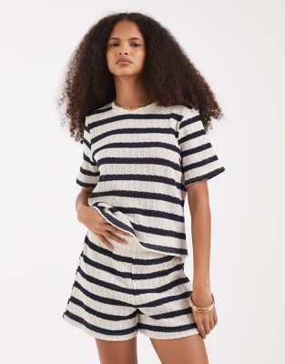 Short d'ensemble en maille crochetée à rayures - Crème et bleu marine-Blanc XS