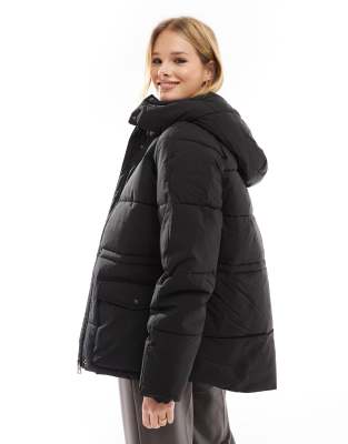 Vero Moda Short Hooded Padded Jacket In Black