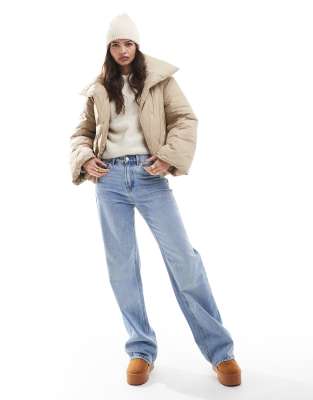 Vero Moda Short Padded Jacket With Wide Sleeves In Neutral