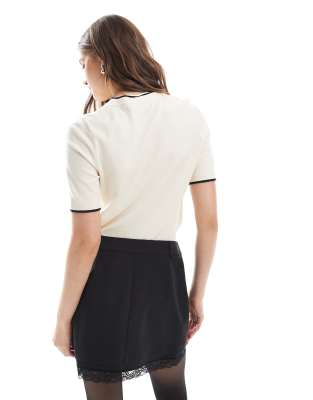 Vero Moda Short Sleeve Contrast Trim Sweater In White
