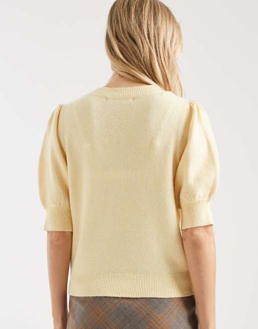 Vero Moda short sleeve knit top in golden yellow, 4 of 4