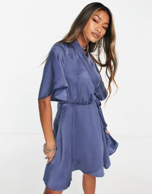 Flowy wrap hotsell midi dress