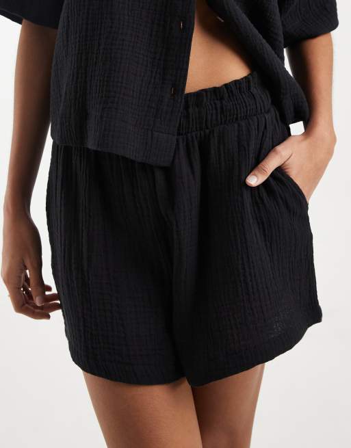 Vero Moda - Short van kaasdoek met textuur in zwart, deel van co-ord set, 3 van 5