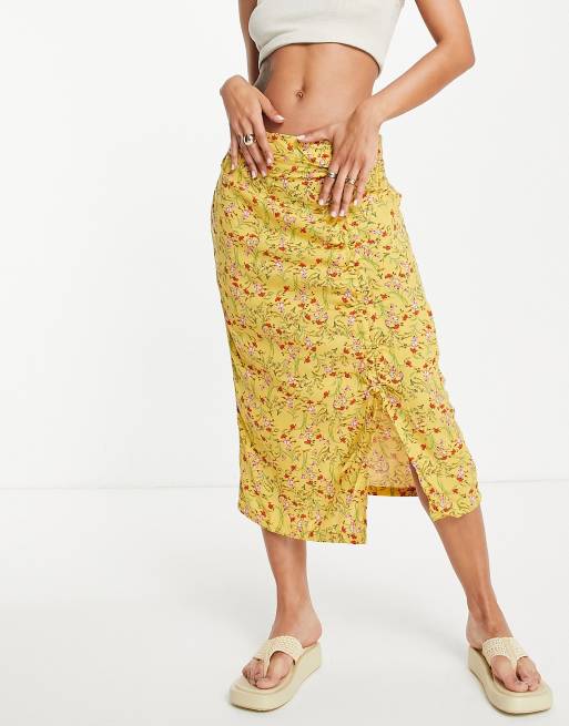 Vero Moda side slit midi skirt in yellow floral | ASOS