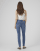 Thumbnail 3 van 4