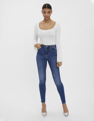 Vero Moda - Skinny-Jeans aus mittelblauem Denim