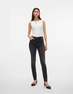 Vero Moda - Skinny-Jeans in Schwarz