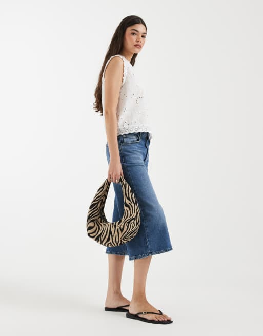 Vero Moda sleeveless broderie button front blouse with scallop edge in white, 2 of 4