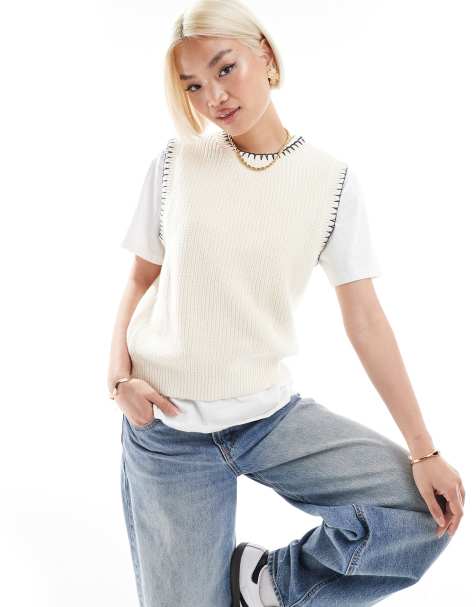 Vero Moda sleeveless knitted top with contrast stitch trim in cream - view 1