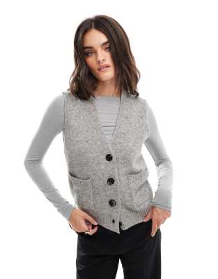 sleeveless knitted vest in medium gray melange