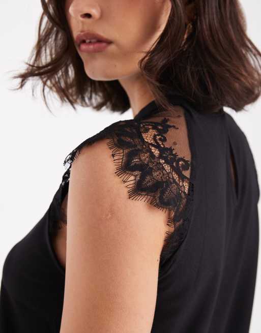 ヴェロモーダ Vero Moda 【 Lace Top Women 】 ファッション レディースファッション トップス その他トップス レディ Vero Moda sleeveless lace top in black | ASOS