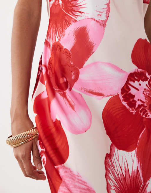 Vero Moda sleeveless open back satin midi dress with overblown floral print in light pink, 2 of 4