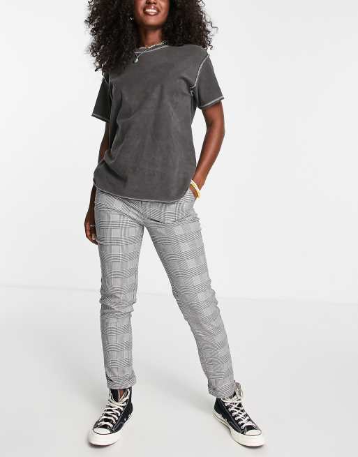 Vero Moda slim leg ankle length trousers in grey check