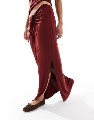 Vero Moda Slinky Ruched Front Maxi Skirt In Burgundy