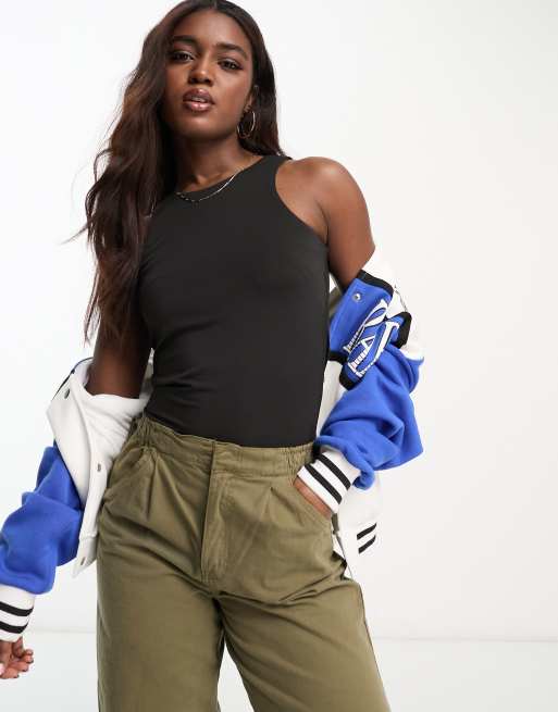 Vero Moda - Sømløs tanktop i sort