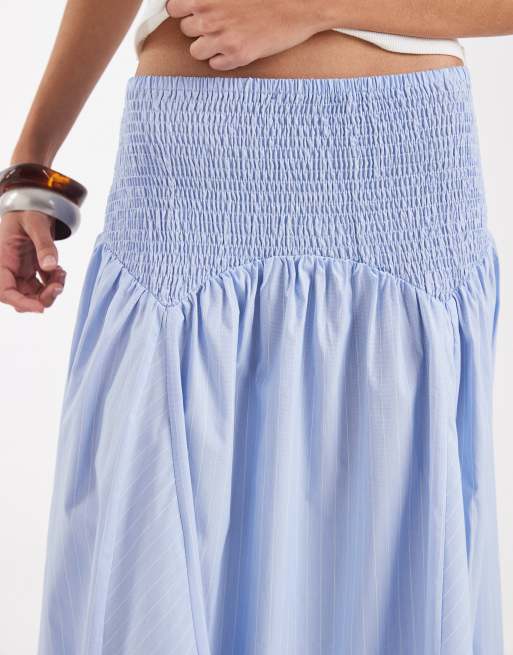 Vero Moda smock waist maxi skirt in light blue pinstripe, 3 of 5