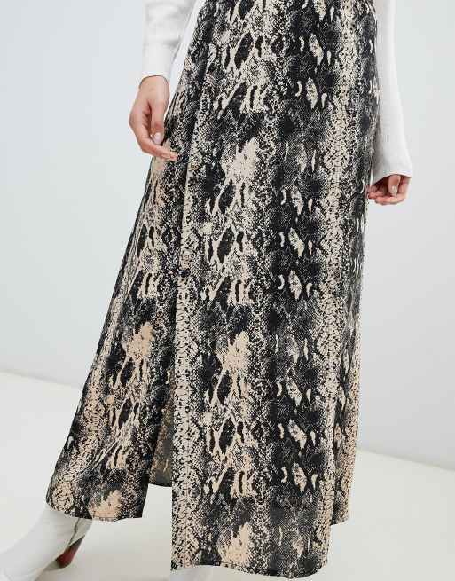 Vero moda 2025 snake print skirt