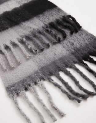 Vero Moda Soft Boucle Scarf In Gray