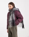 [Vero Moda] Vero Moda soft boucle scarf in black and grey check One Size Grey Pinstripe Check
