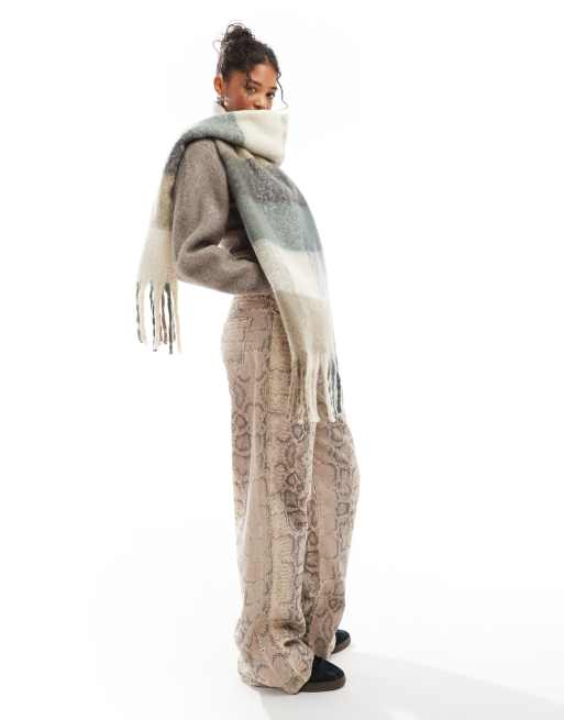 Vero Moda soft boucle scarf in neutral check