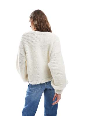 Vero Moda Soft Fluffy Knit Edge To Edge Cardigan In White