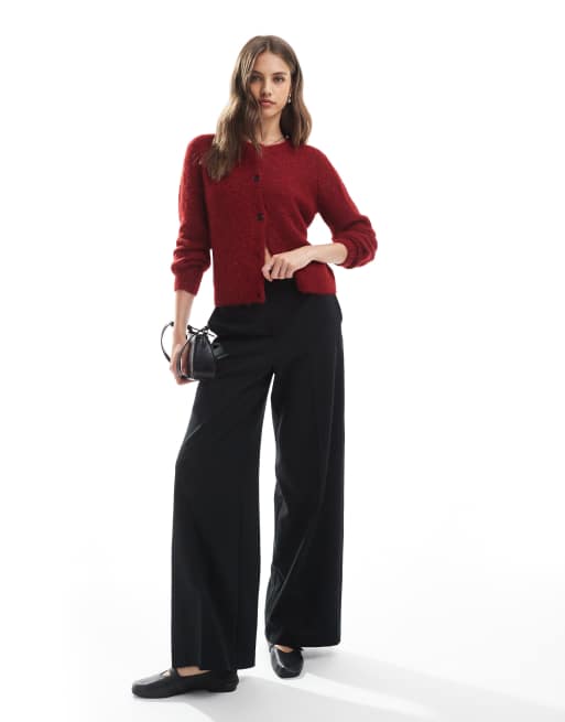 Vero Moda soft fluffy knit o-neck cardigan in burgundy, 4 of 4