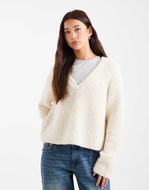 Vero Moda soft fluffy knit v-neck jumper in cream - view 1