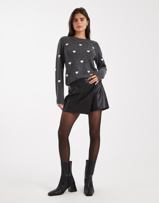 Vero Moda soft o-neck heart print jumper in dark grey melange, 2 of 4
