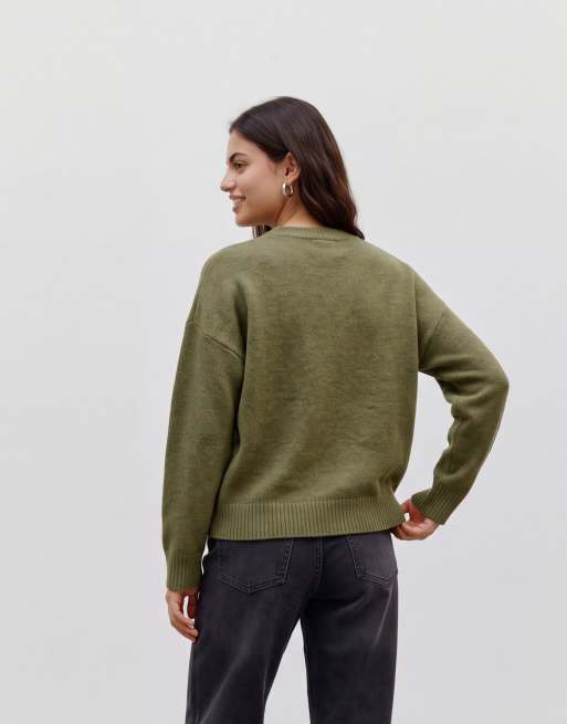 Vero Moda soft o-neck sweater in moss green   , 4 of 5