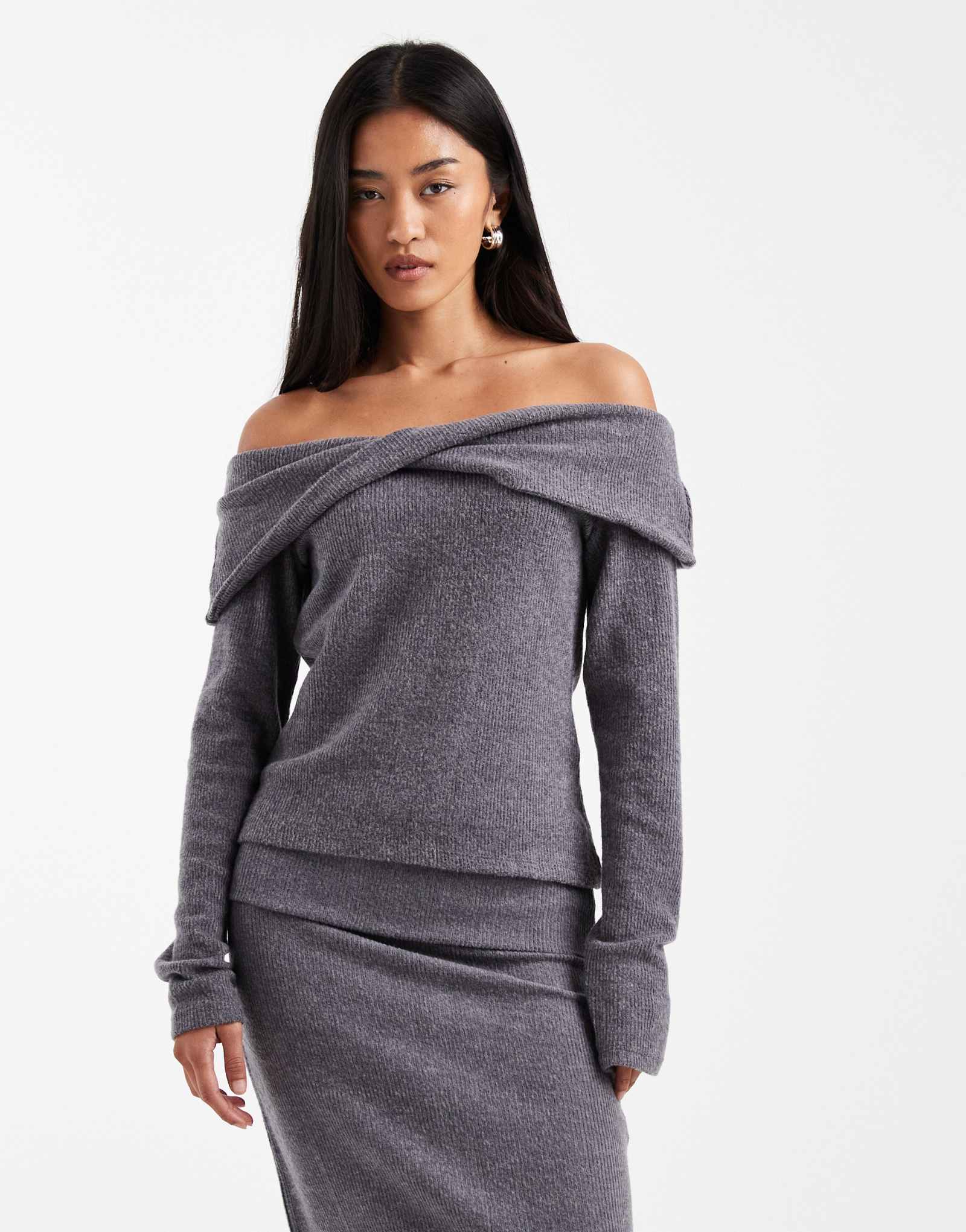 Топ с длинными рукавами и открытыми плечами Vero Moda soft touch из серого меланжа - часть комплекта