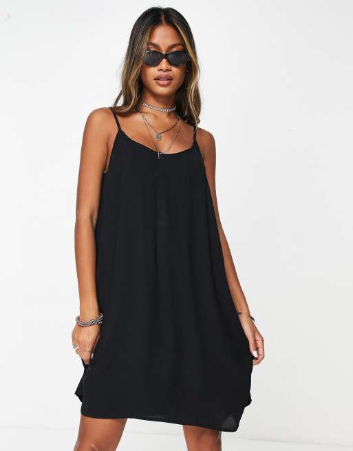 Vero Moda - Sort løstsiddende midikjole med stropper