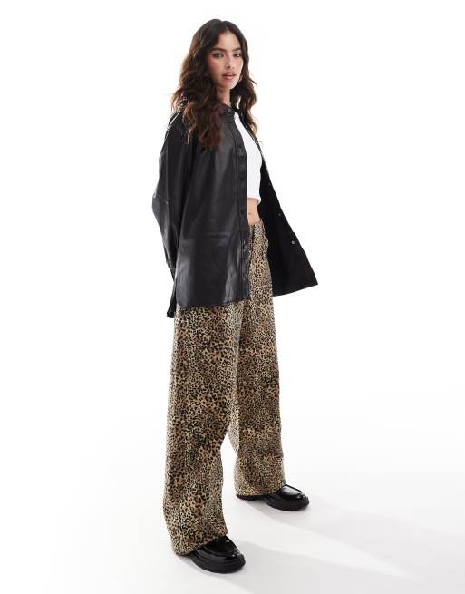 Vero Moda - Sort oversized skjorte i imiteret læder