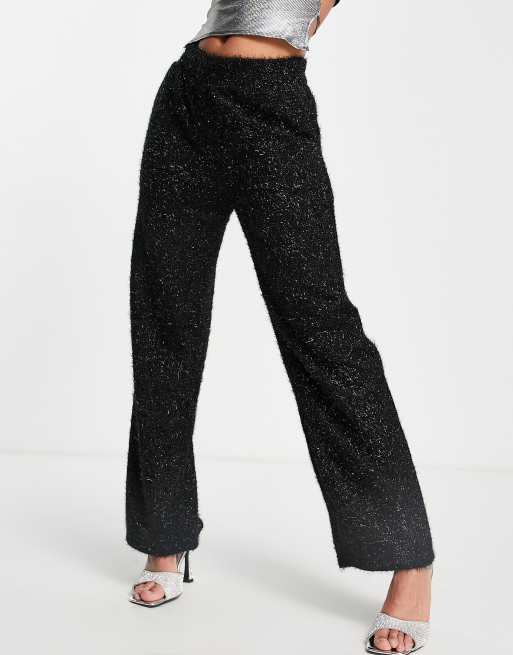 Moda - Sorte fluffy med og glimmer | ASOS