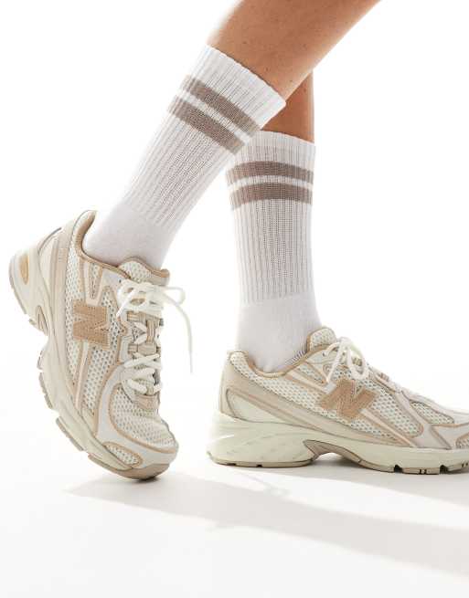 Vero Moda sporty ribbed socks in white and brown