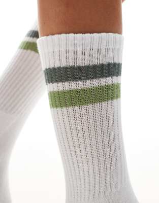 Vero Moda Sporty Ribbed Socks In White