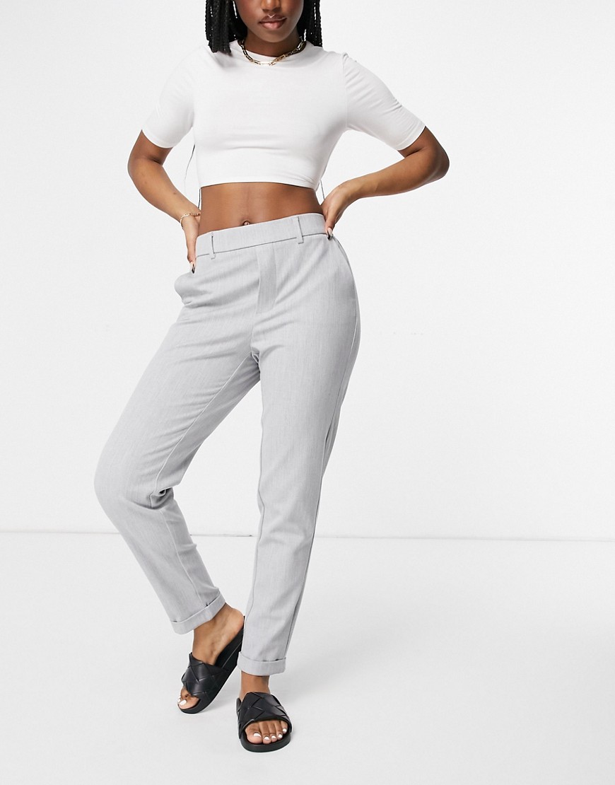 vero moda straight leg trousers with elasticated waist in light grey