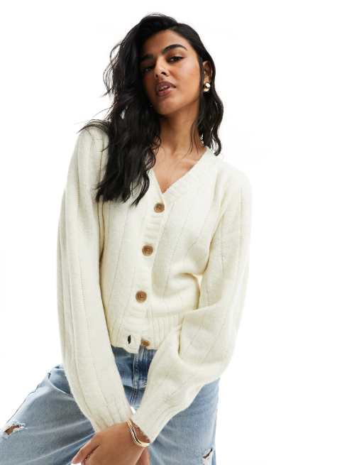 Vero Moda – Strickjacke in Cremeweiß